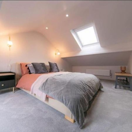 Recently Refurbished Home. Poulton-le-Fylde Exteriör bild